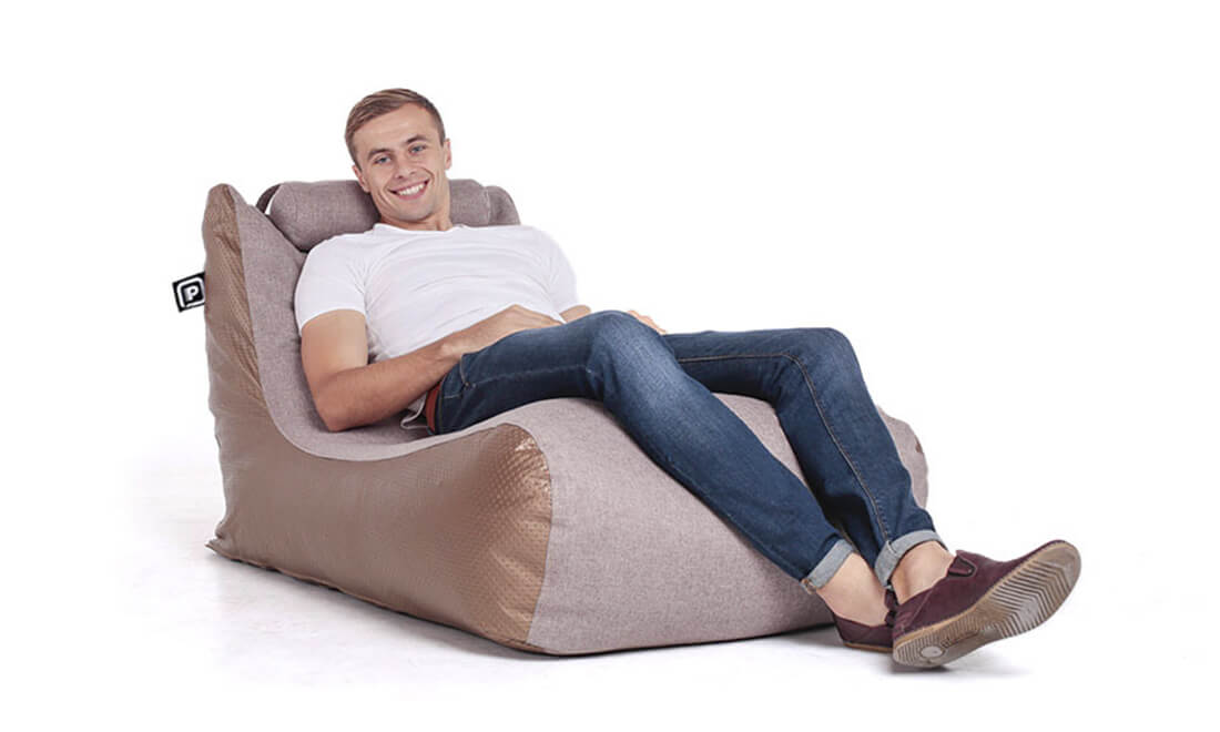 Кресло с подушкой сиденьем